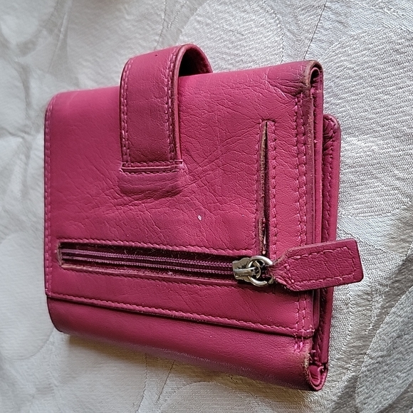 Wallet - Picture 2 of 4